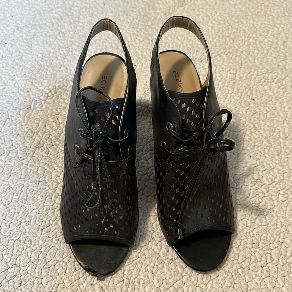 BCBGeneration - Heels - Picture 3 of 8
